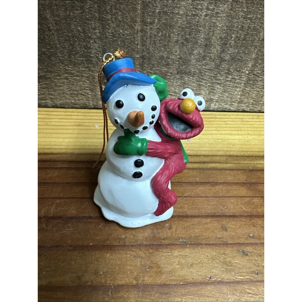 Muppets ELMO Hugging Snowman Christmas Ornament Plastic PVC 3"